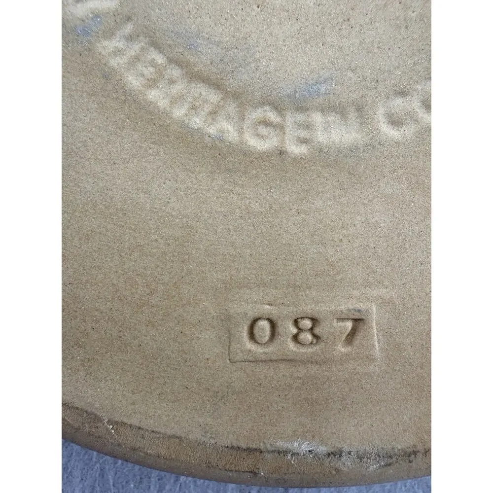 Pampered Chef Stoneware Pie Plate 10” FAMILY HERITAGE R-10